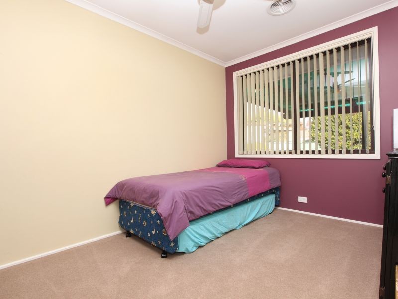 10 Fullerton Crescent, Richardson ACT 2905