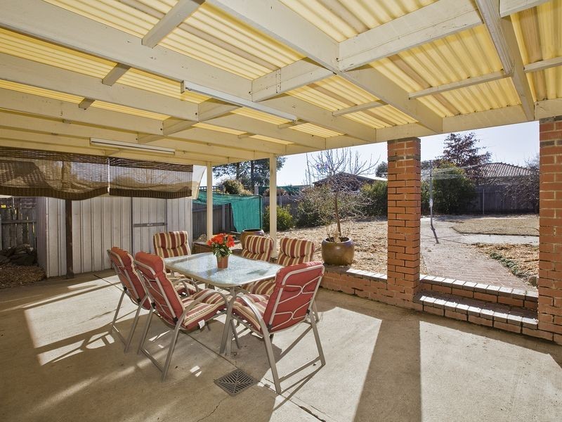 35 McLuckie Crescent, Banks ACT 2906