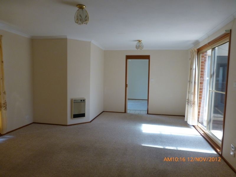 18 John Young Crescent, Greenway ACT 2900