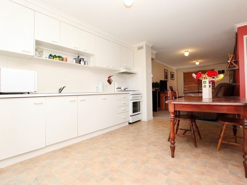 11/1a Davison Street, Queanbeyan NSW 2620