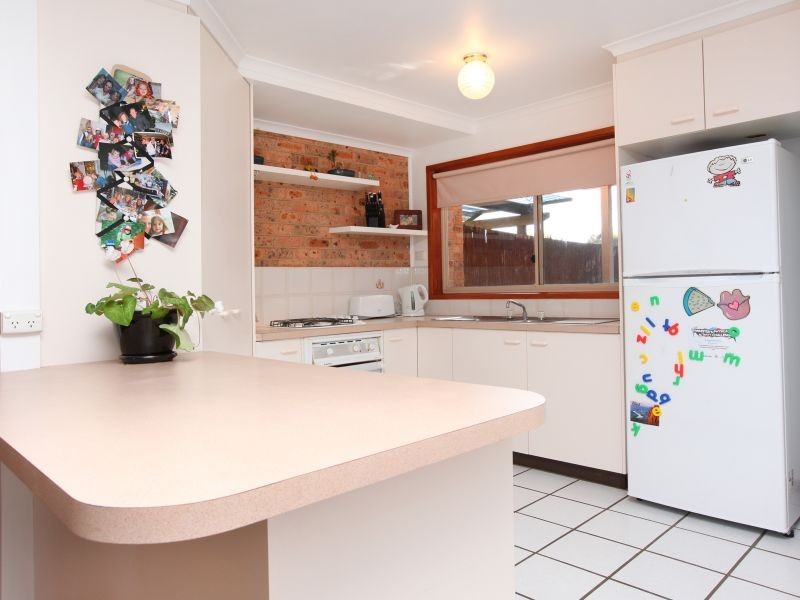 2/39 Thomas Hart Street, Banks ACT 2906