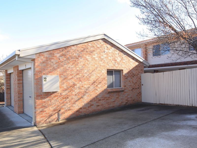 2/39 Thomas Hart Street, Banks ACT 2906