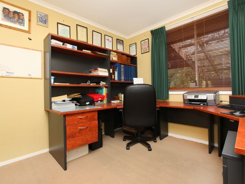 89 Jackie Howe Crescent, Macarthur ACT 2904