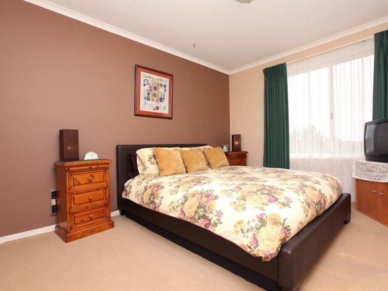89 Jackie Howe Crescent, Macarthur ACT 2904