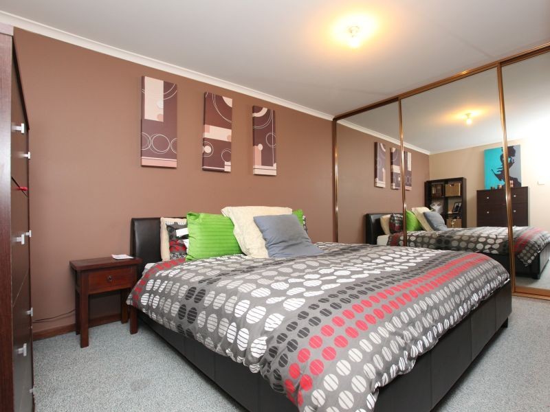 89 Jackie Howe Crescent, Macarthur ACT 2904