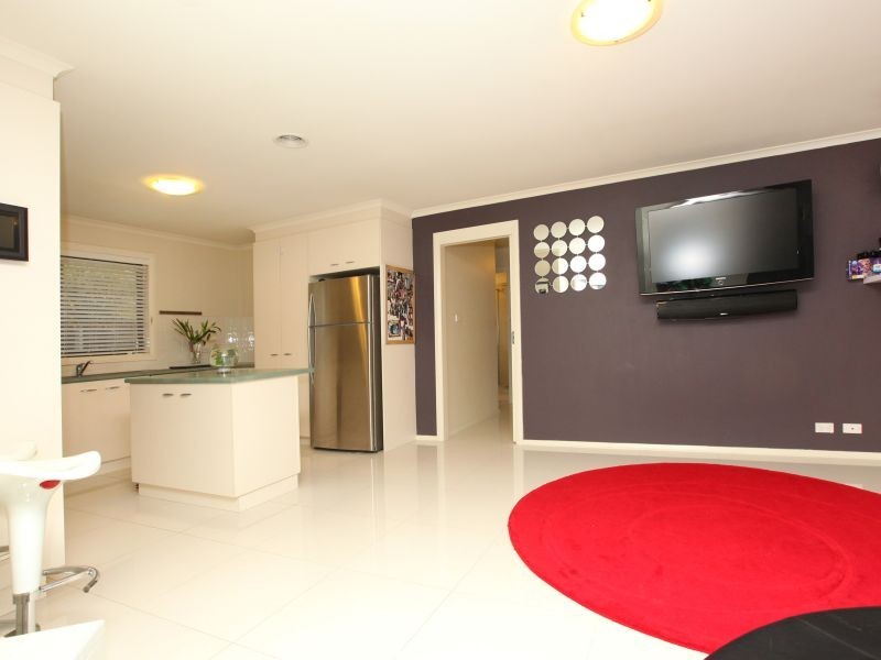 21 Llewellyn Loop, Conder ACT 2906