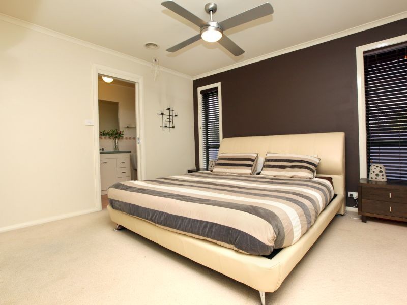 21 Llewellyn Loop, Conder ACT 2906
