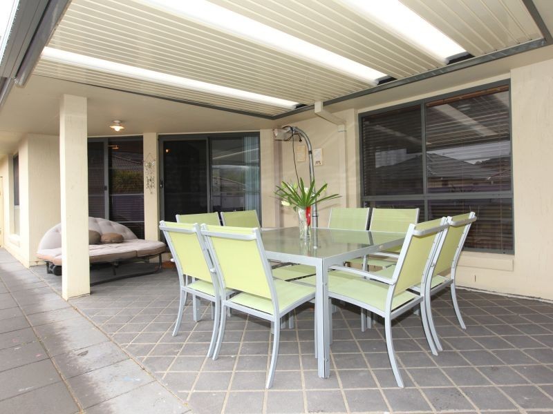 21 Llewellyn Loop, Conder ACT 2906