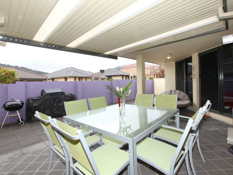 21 Llewellyn Loop, Conder ACT 2906