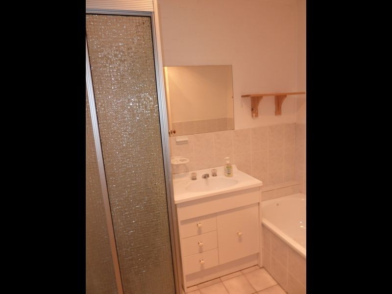 10A Hickenbotham Street, Gordon ACT 2906