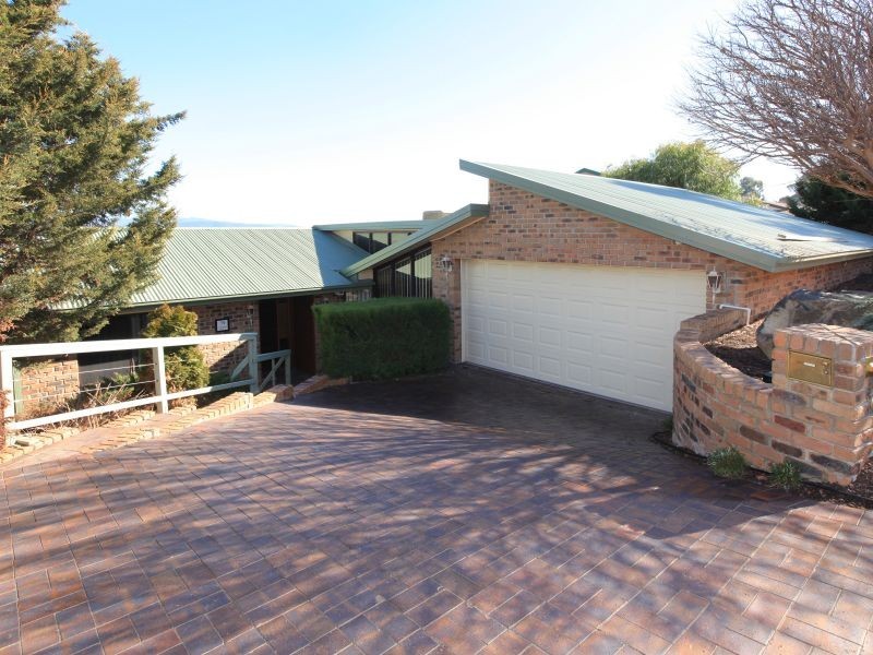 79 O’Connor Circuit, Calwell ACT 2905