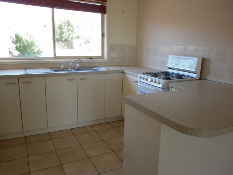 12/5 Harry Hopman Circuit, Gordon ACT 2906