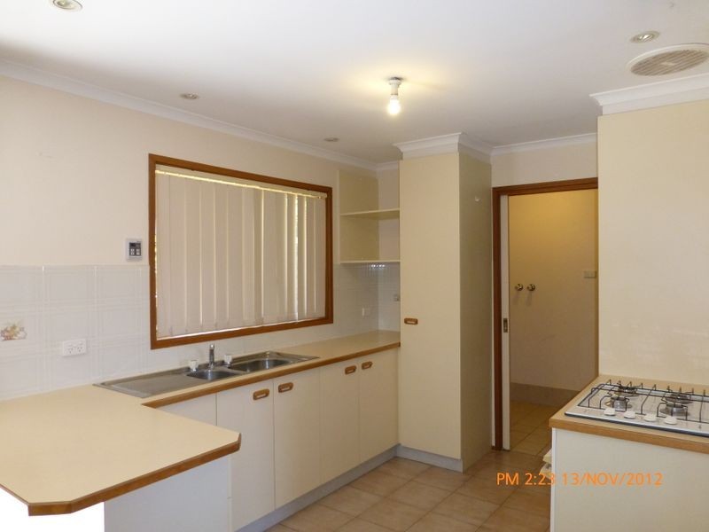 15 Harry Hopman Circuit, Gordon ACT 2906
