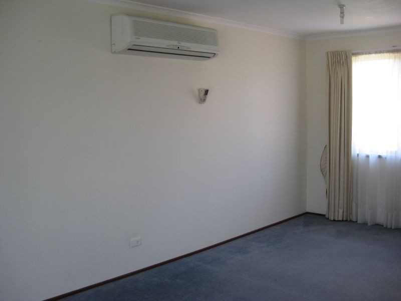 11/25 Blakey Close, Monash ACT 2904