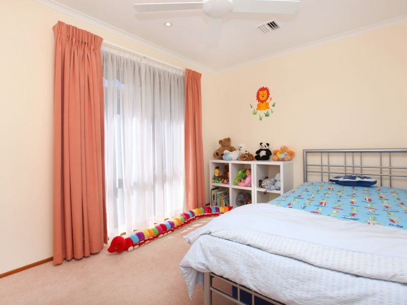 84 Jackie Howe Crescent, Macarthur ACT 2904