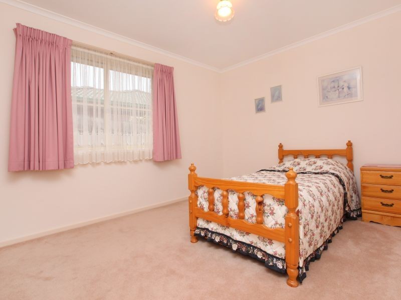 7 Dobell Circuit, Conder ACT 2906