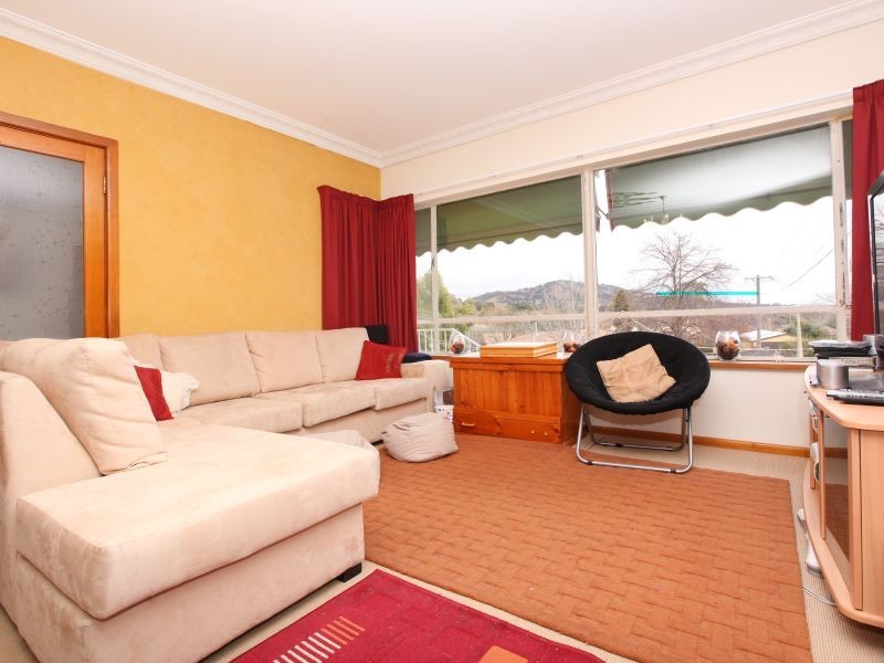 47 Spafford Crescent, Farrer ACT 2607