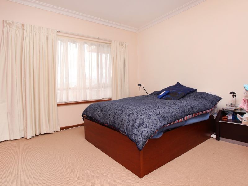 47 Spafford Crescent, Farrer ACT 2607