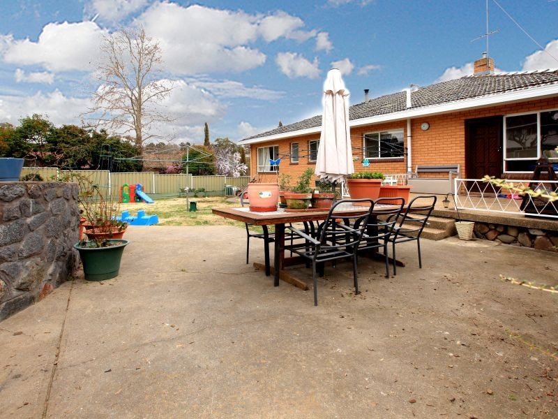 47 Spafford Crescent, Farrer ACT 2607