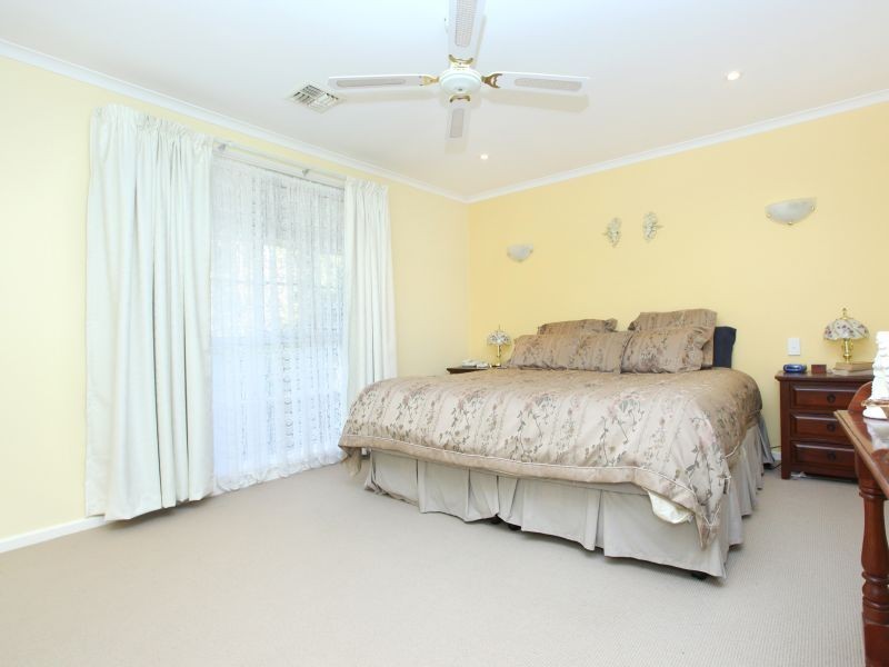 25 Fitzalan Street, Kambah ACT 2902