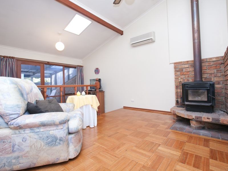 4 Crichton Crescent, Kambah ACT 2902