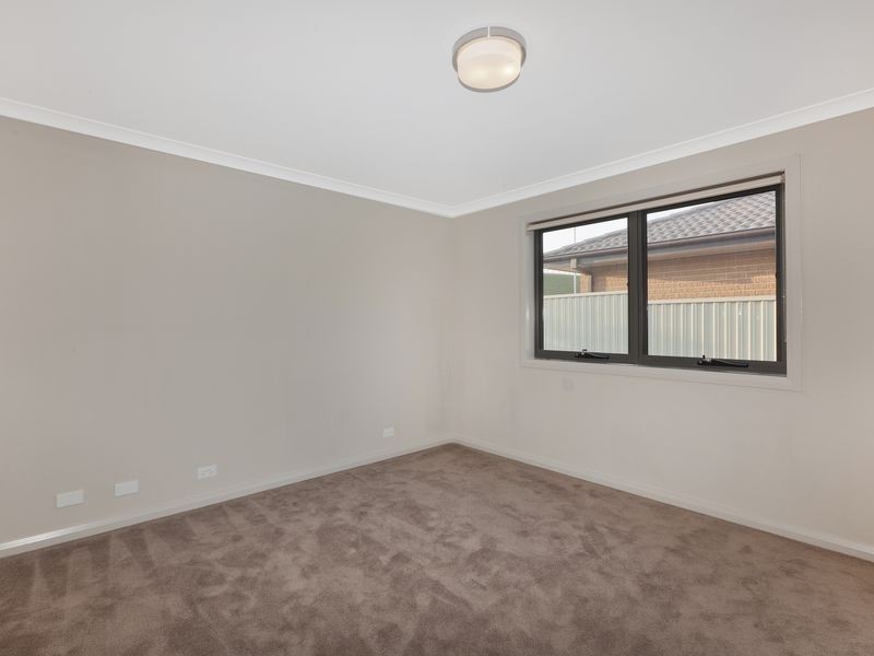 19 Louisa Briggs Circuit, Bonner ACT 2914