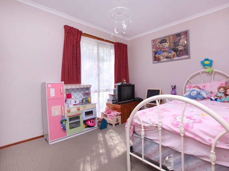 11 Heidelberg Street, Conder ACT 2906