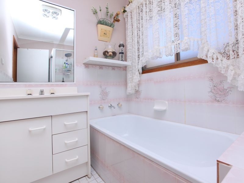 11 Heidelberg Street, Conder ACT 2906