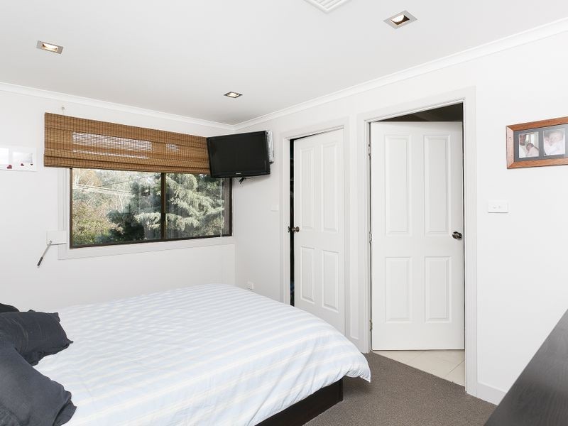 5 Burtt Crescent, Calwell ACT 2905