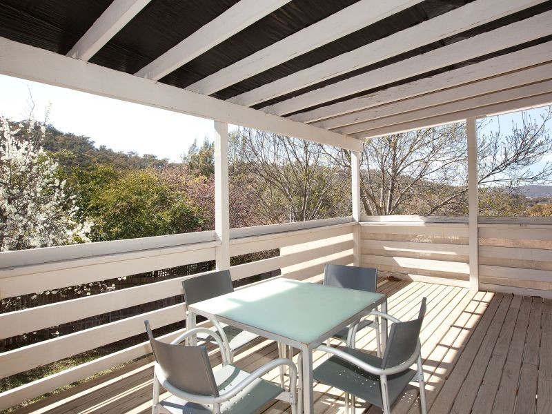 9 Hilton Close, Fadden ACT 2904