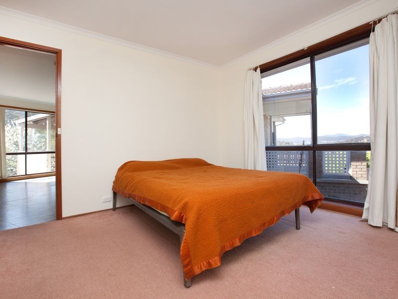 9 Hilton Close, Fadden ACT 2904