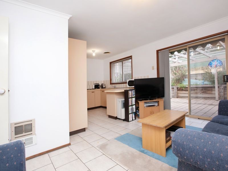 131 Lawrence Wackett Crescent, Theodore ACT 2905