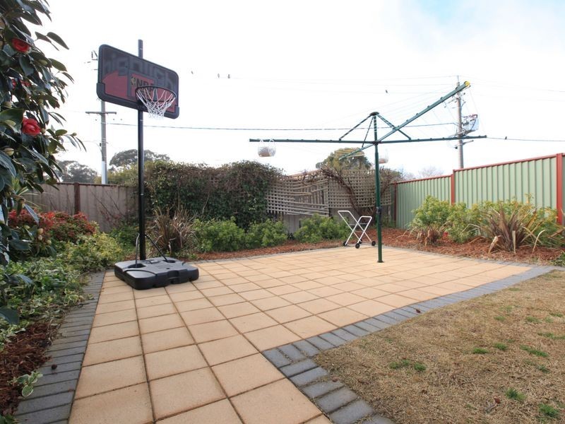 94 Chuculba Crescent, Giralang ACT 2617