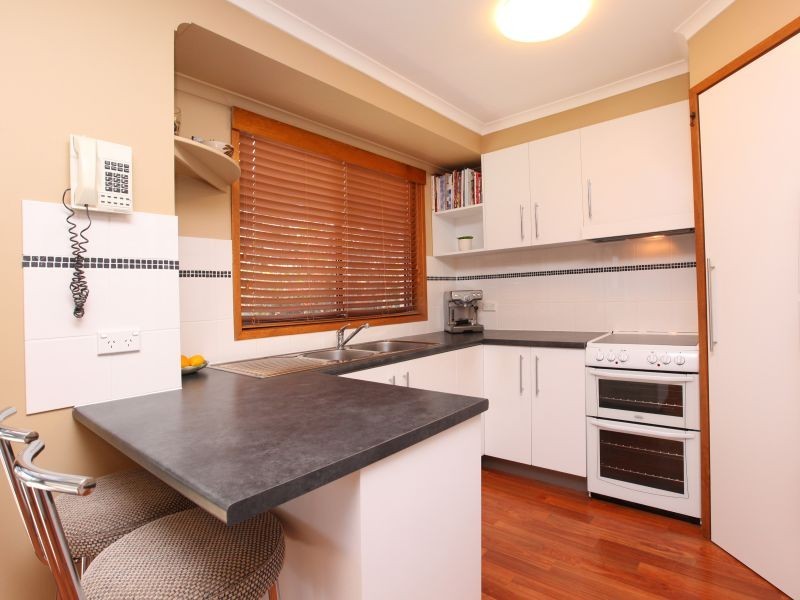 25 Muir Place, Queanbeyan NSW 2620