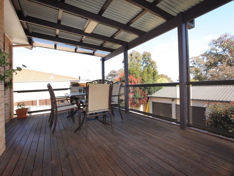 25 Muir Place, Queanbeyan NSW 2620