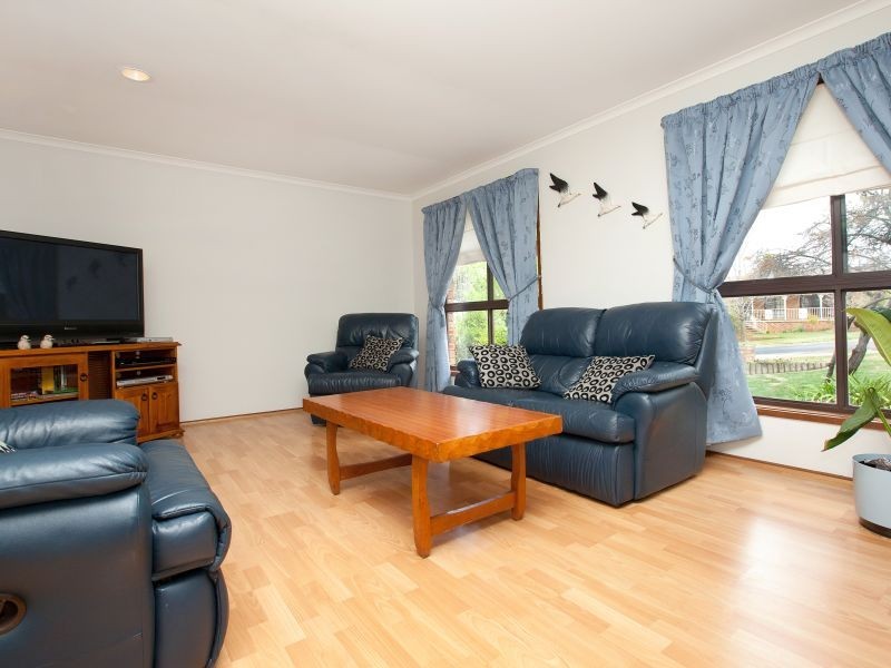 173 Castleton Crescent, Gowrie ACT 2904