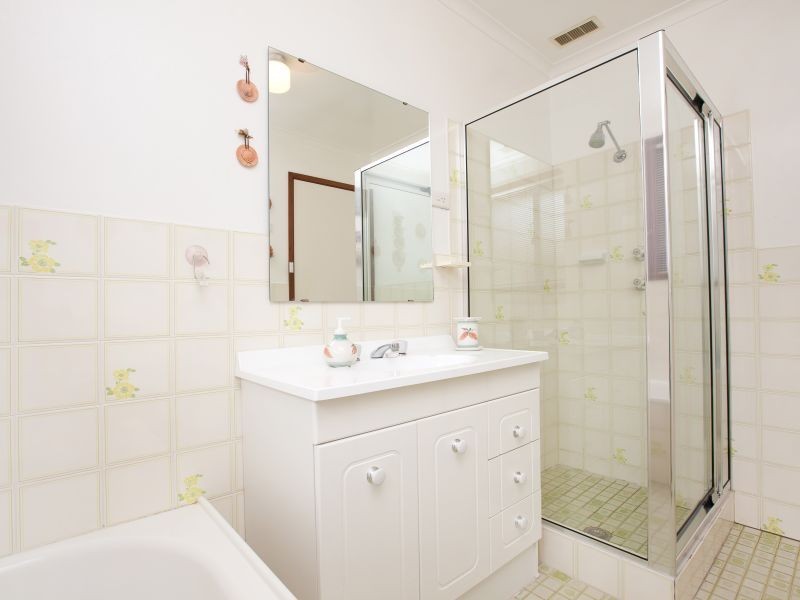 173 Castleton Crescent, Gowrie ACT 2904