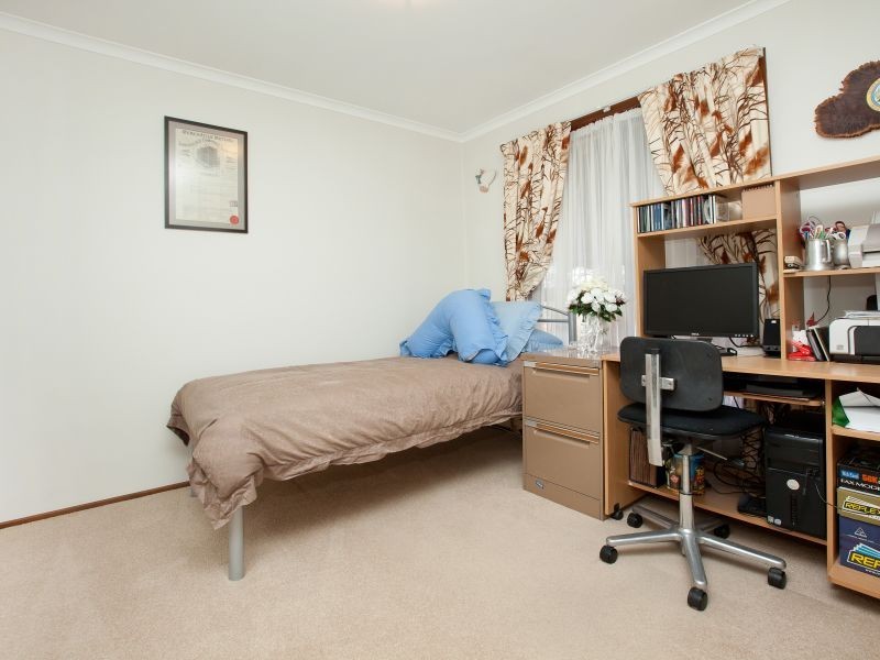 173 Castleton Crescent, Gowrie ACT 2904