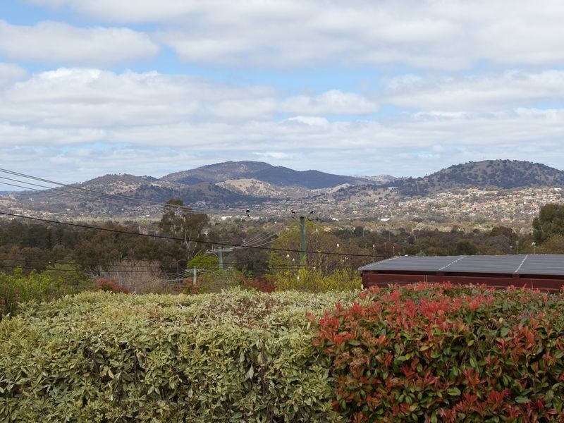 173 Castleton Crescent, Gowrie ACT 2904