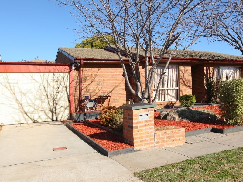 99 Pockett Avenue, Banks ACT 2906