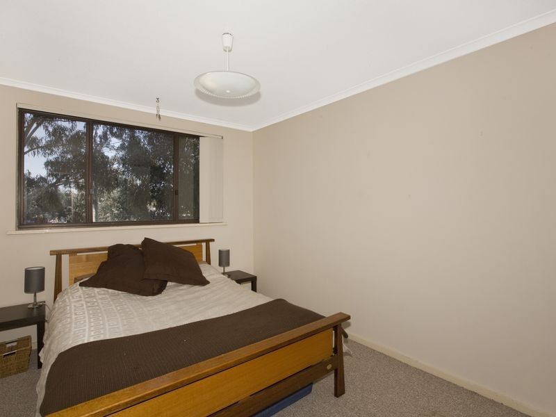 24/6 MacLaurin Crescent, Chifley ACT 2606