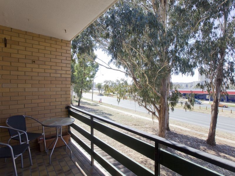 24/6 MacLaurin Crescent, Chifley ACT 2606