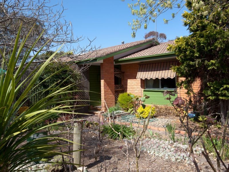 7 Amherst Street, Kambah ACT 2902