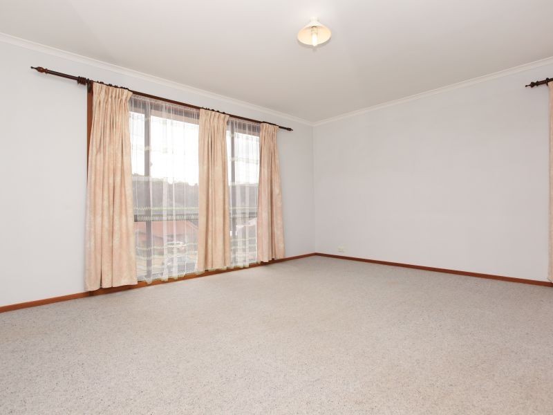 39 River Drive, Queanbeyan NSW 2620