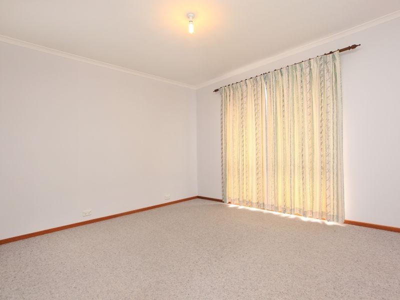 39 River Drive, Queanbeyan NSW 2620