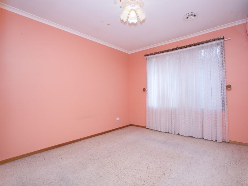 12 Camellia Place, Queanbeyan NSW 2620