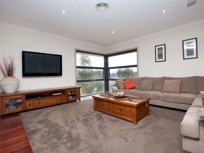 15 Florence Fuller Crescent, Conder ACT 2906