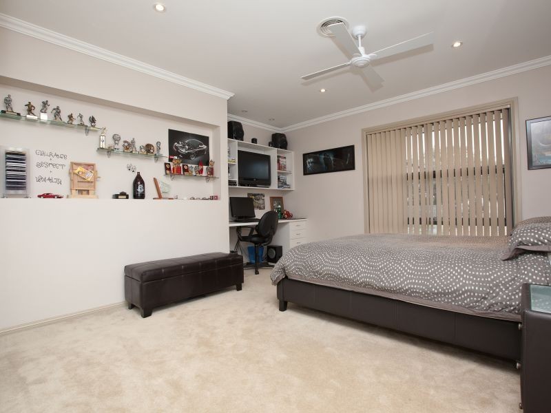 15 Florence Fuller Crescent, Conder ACT 2906
