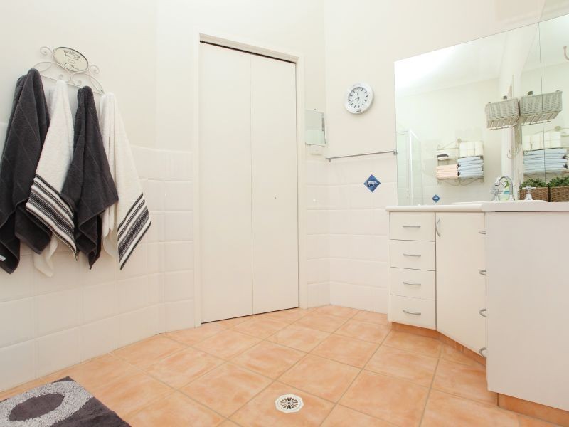 5 Morgan Place, Queanbeyan NSW 2620