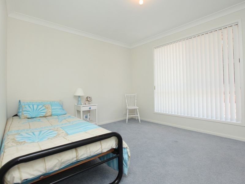 5 Morgan Place, Queanbeyan NSW 2620